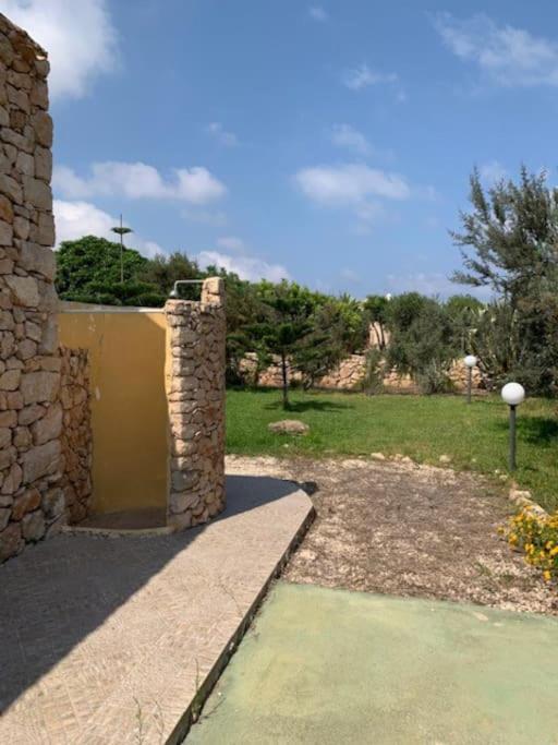 Villa Maveda, Un Dammuso Immerso Nel Verde لامبيدوزا المظهر الخارجي الصورة